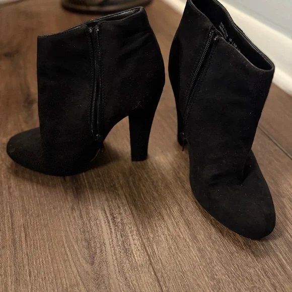 Call It Spring Black Ankle Booties - Picture 2 of 3